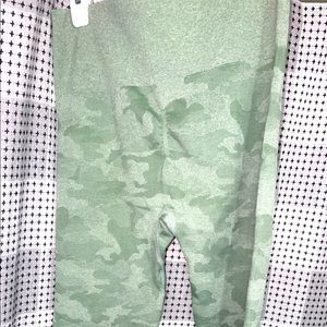green camo leggings